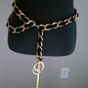 Vintage 90s Adjustable Metallic Silver Exotic Crocodile Italian Leather Belt lucky-vintage-seattle-1990s-  main image 4